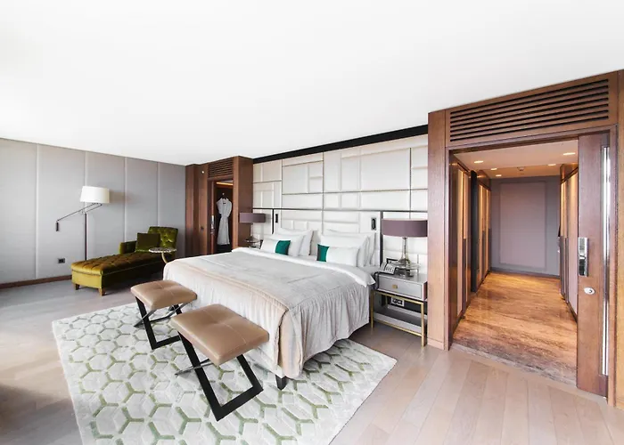 Отель The Marmara Taksim